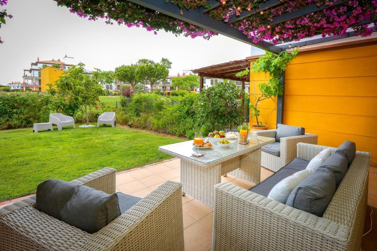 Pura Villa- Buganvillas Ayamonte Bagian luar foto